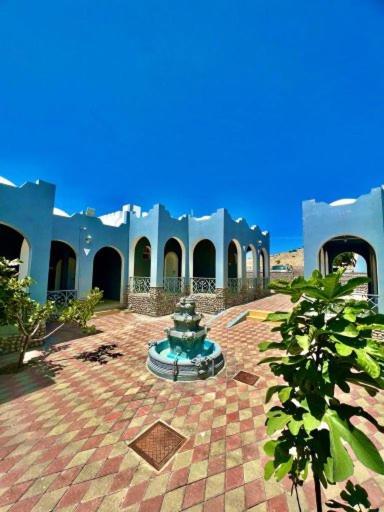 Shorfet Al Alamin Hotel Эль-Хамра Екстер'єр фото